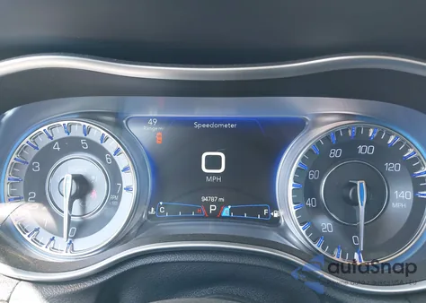 2017 Chrysler 300C из США, поврежденный, VIN 2C3CCAEG3HH645673